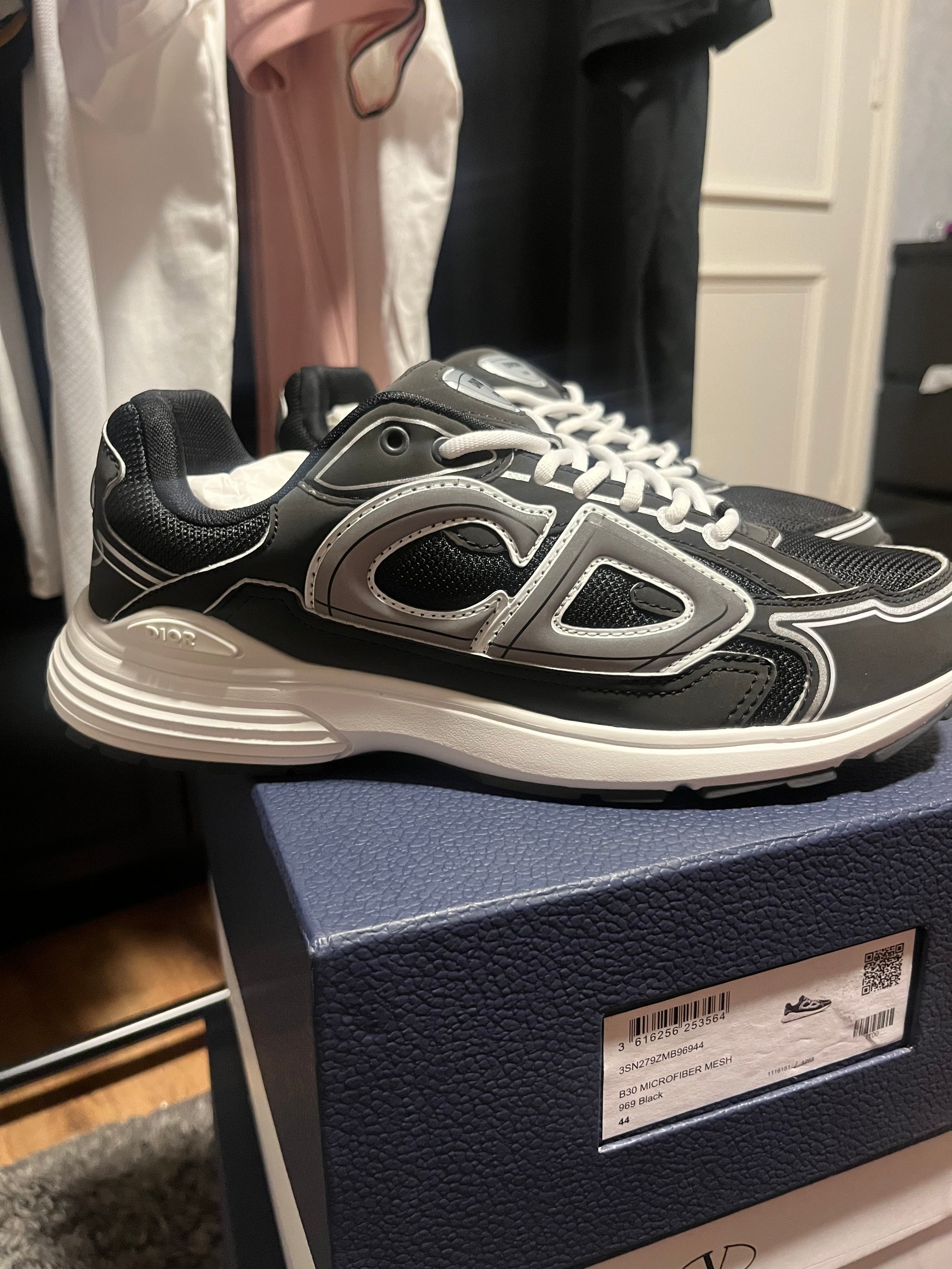 Dior B30 Zwart wit - ReluxeNL
